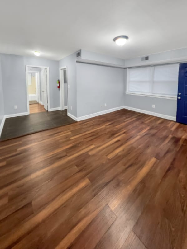 Photo - 44 Forrester St SW House