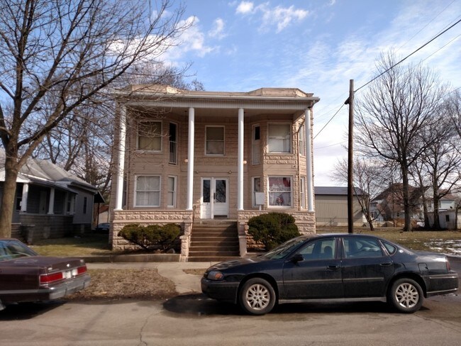 Building Photo - Kalderon LLC