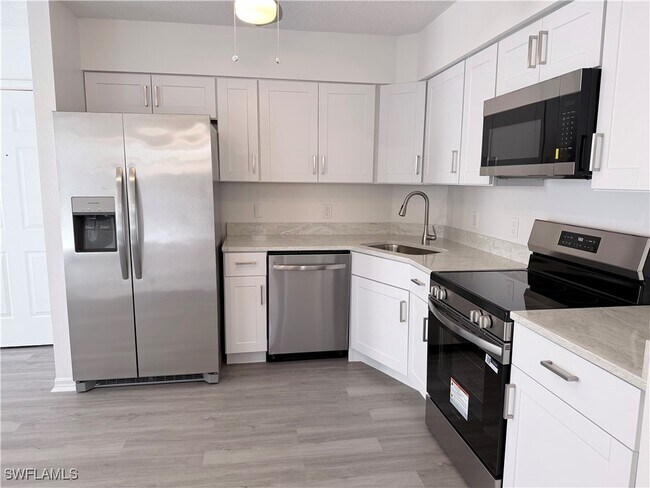 Foto del edificio - 8687 River Homes Lane