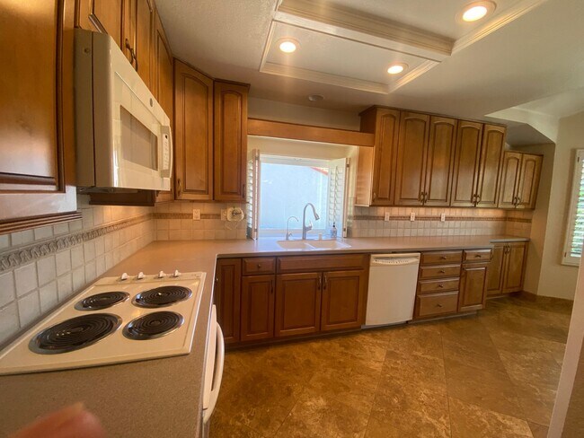 Foto del edificio - 2 Bedroom, 2 Bath Home with Golf Course View!