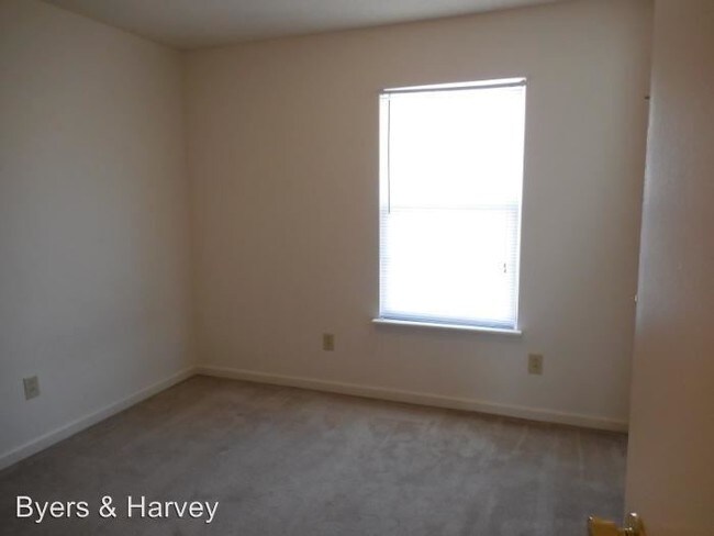 Building Photo - 2313 Raleigh Ct