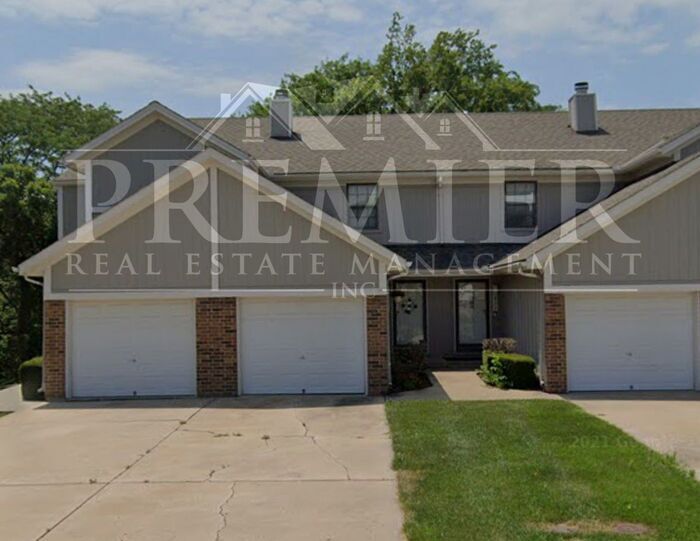 Foto principal - 3568 NE Independence Ave
