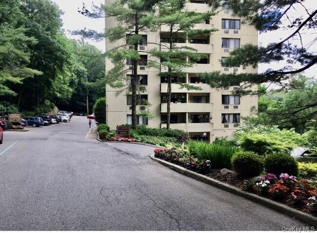 Foto del edificio - 1 David Ln