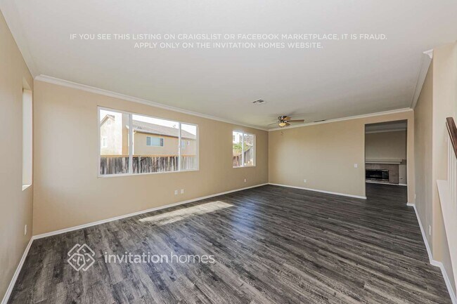 Foto del edificio - 38859 Autumn Woods Rd