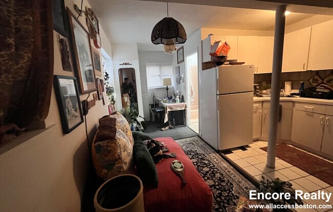 Building Photo - 226 Parker Hill Ave