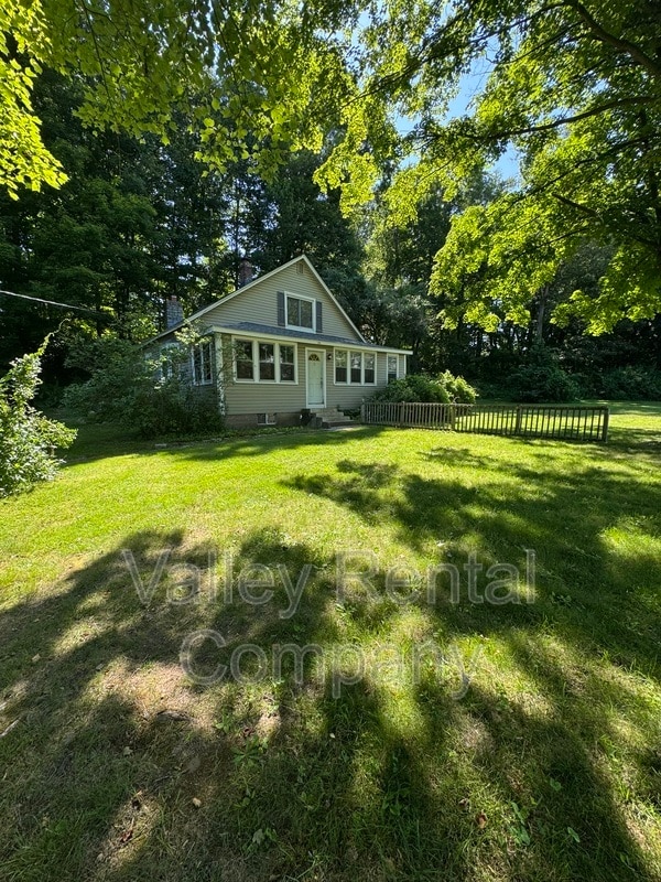 Photo - 180 Amherst Rd House