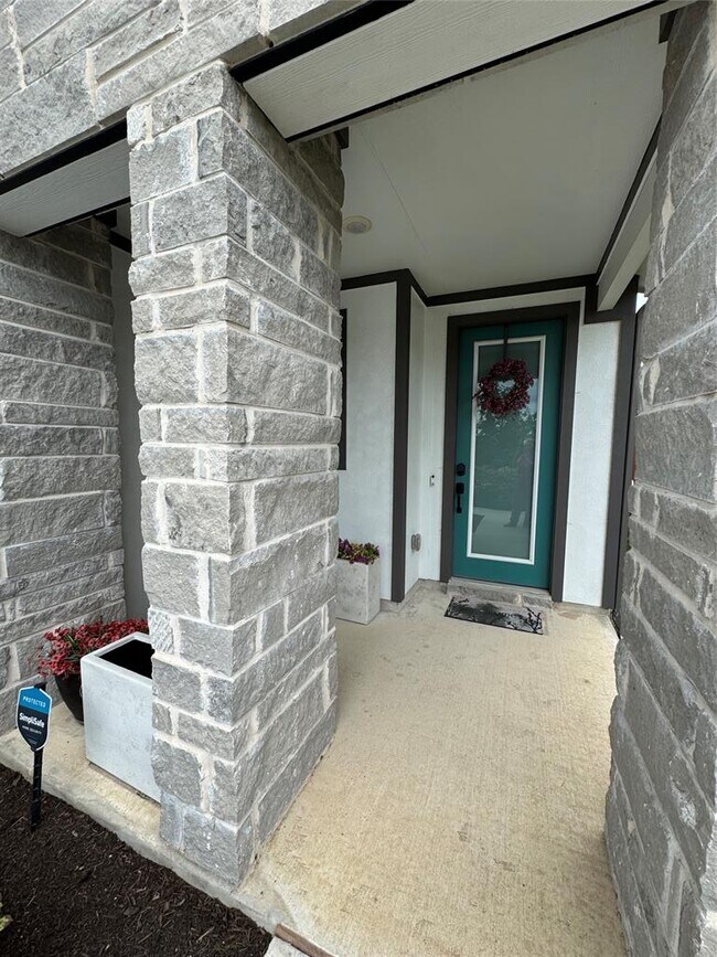 Foto del edificio - 8500 Cumbrae Ln