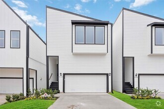 Building Photo - 5322 Rue
