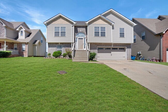 Building Photo - 1213 Chinook Cir