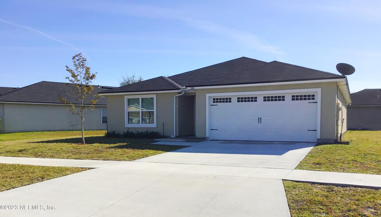 Foto principal - 9488 Thorn Glen Rd
