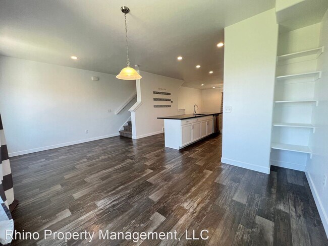 Foto del edificio - 4 br, 3 bath House - 664 W Koins Way