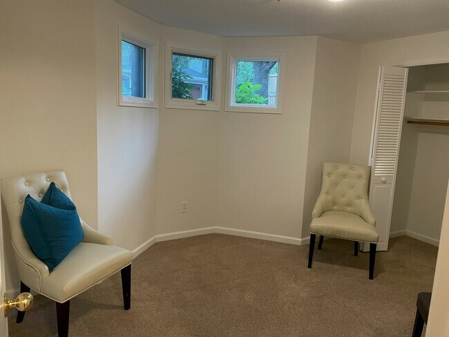 Foto del edificio - 1806 Walnut Hollow Ln