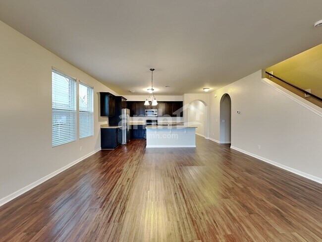 Foto del edificio - 407 Dunnwood Ct