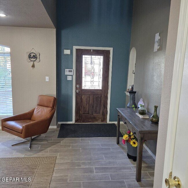 Foto del edificio - 12248 Holy Springs Ct