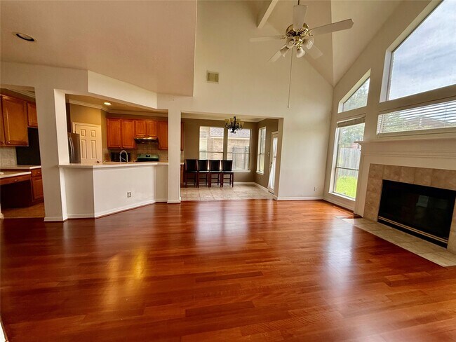 Foto del edificio - 2507 Jasmine Ridge Ct
