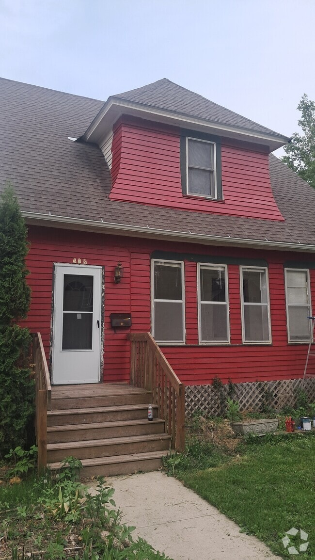 Building Photo - 608 Minnesota Ave