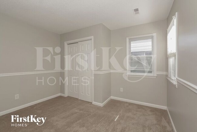 Building Photo - 7906 Trotter Rd
