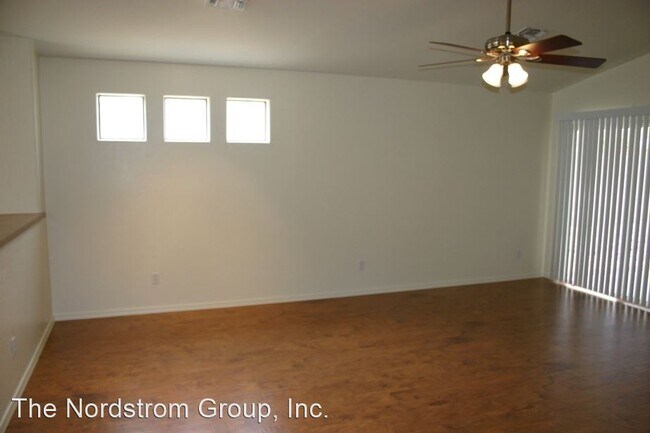 Building Photo - 3 br, 2 bath House - 2440 N Creek Vista Drive