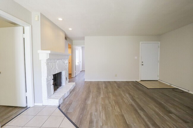 Foto del edificio - 2 Bed | 2 Bath in Central Tulsa!