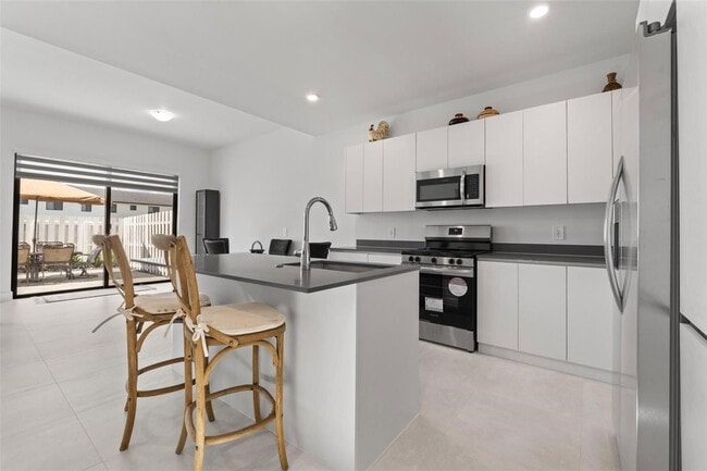 Building Photo - 18920 SW 344th Ter