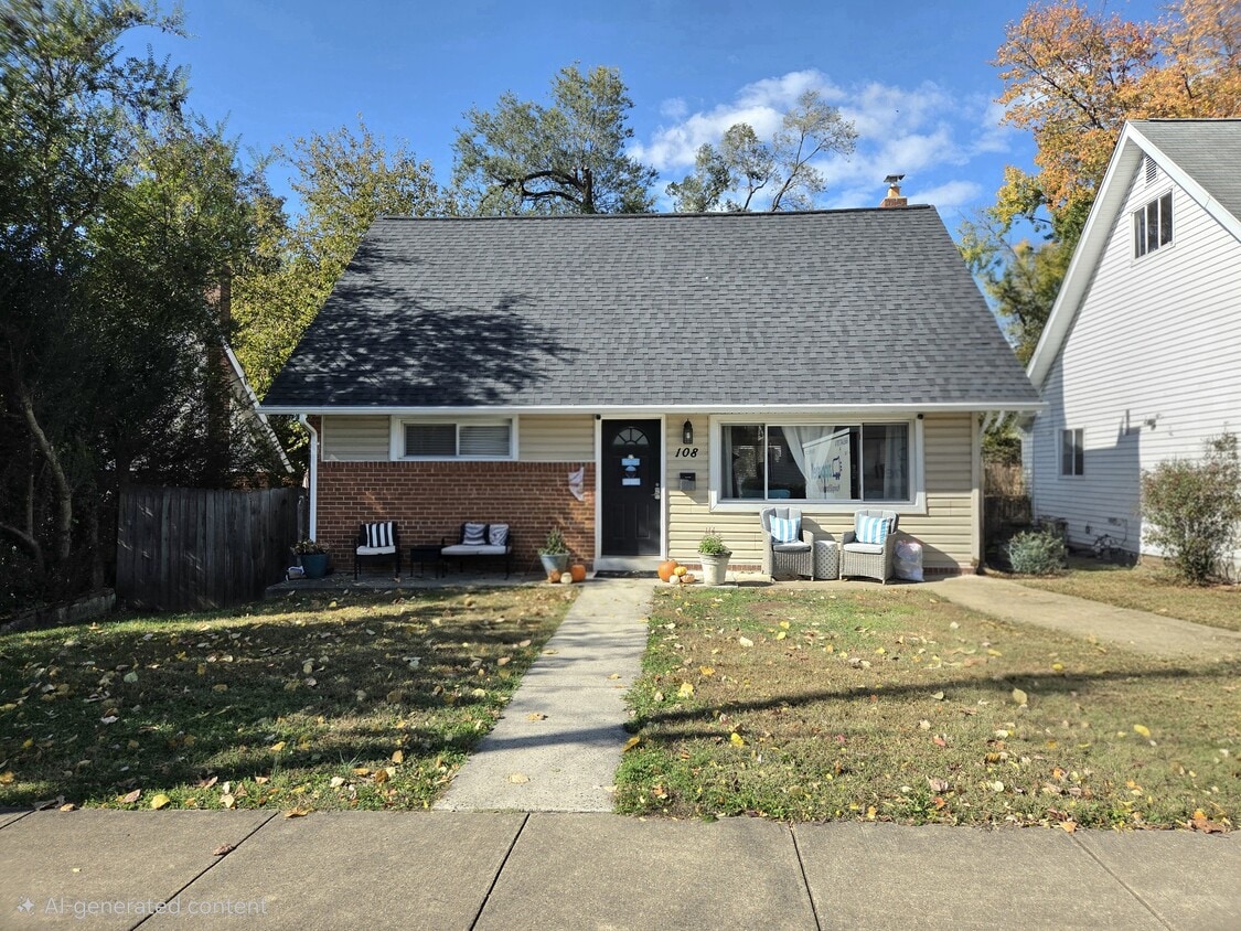 Photo - 108 N Gladden St (Alexandria, VA)