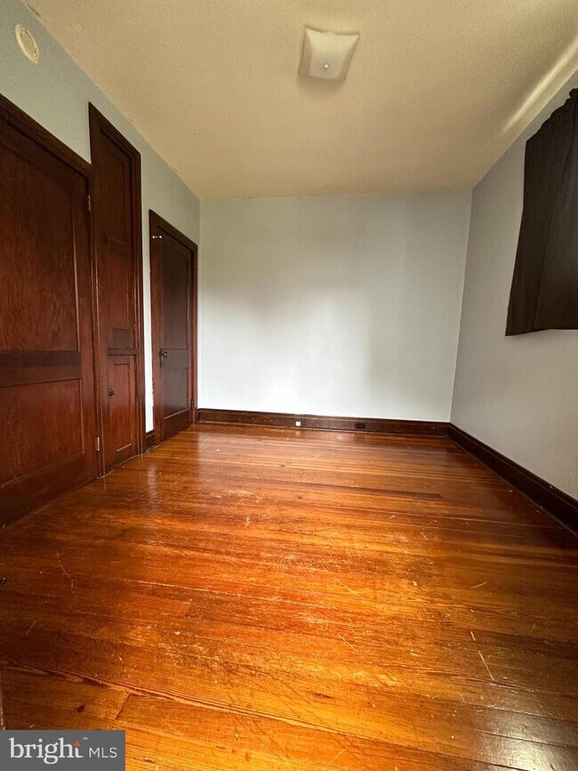Foto del edificio - 48 W Granada Ave