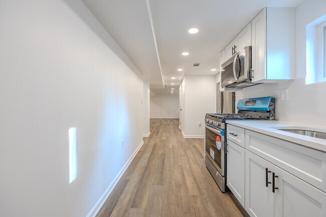 Foto del edificio - 311 Longfellow St NW