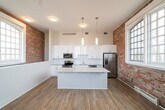 Primary Photo - 226 Washington St