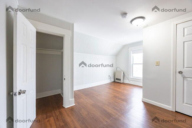 Building Photo - 123 Union Ave