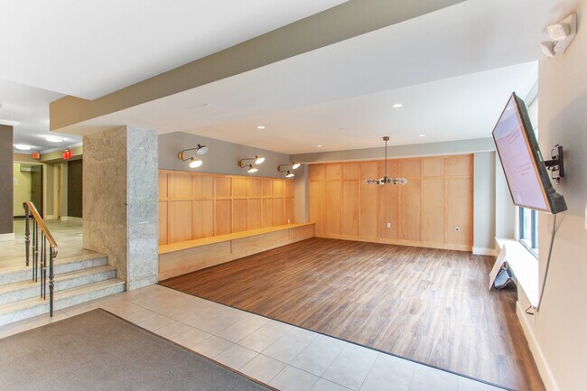 Foto del edificio - 2030 F St NW