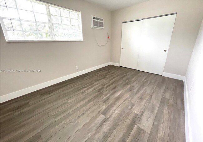 Foto del edificio - 2580 NW 4th Ct
