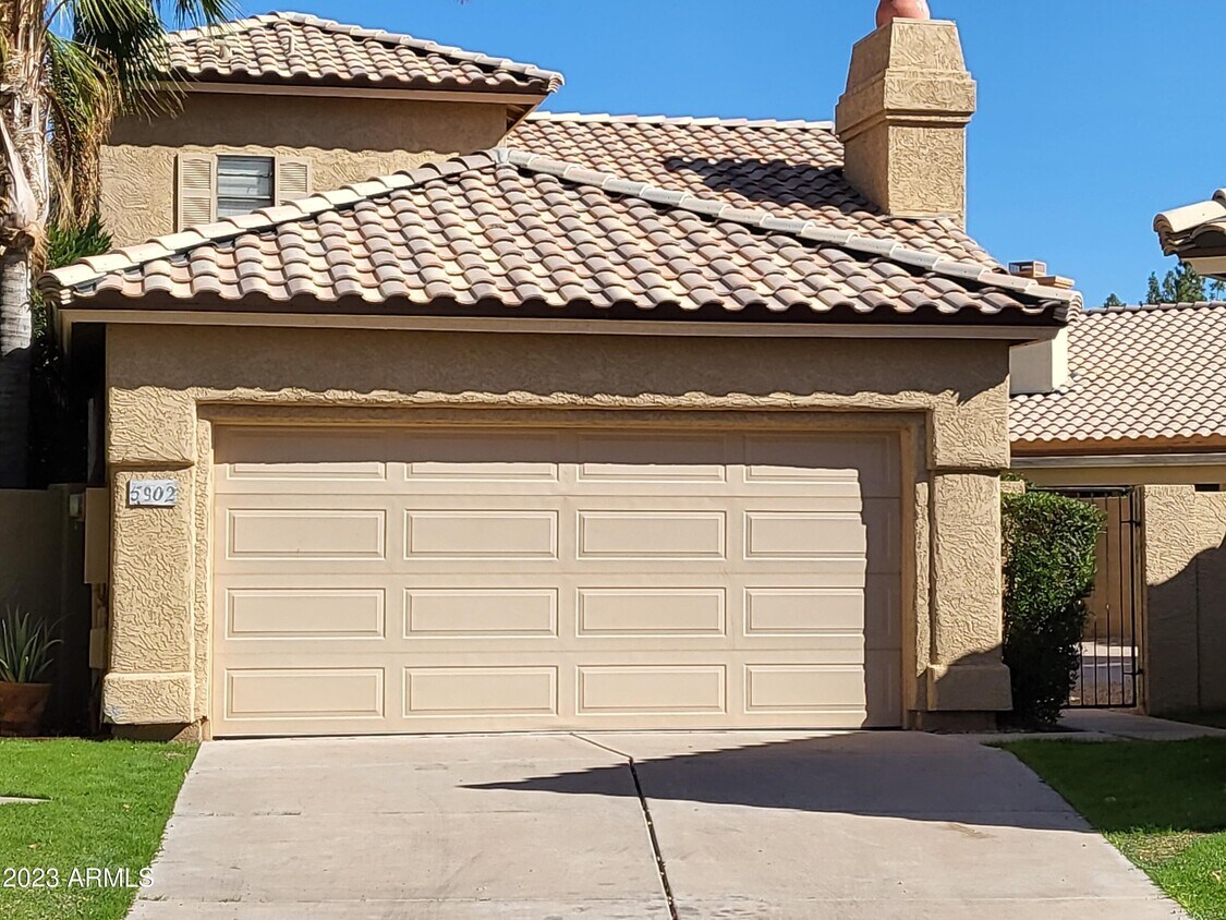 Foto principal - 5902 W Drake Ct