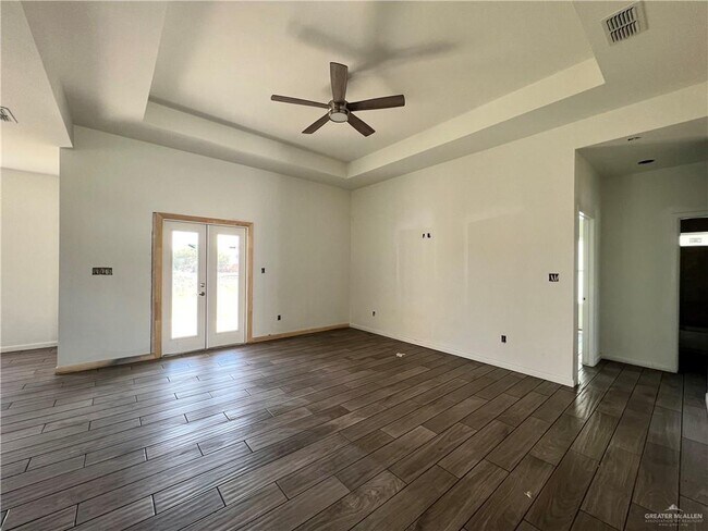 Building Photo - 112 Faith Dr