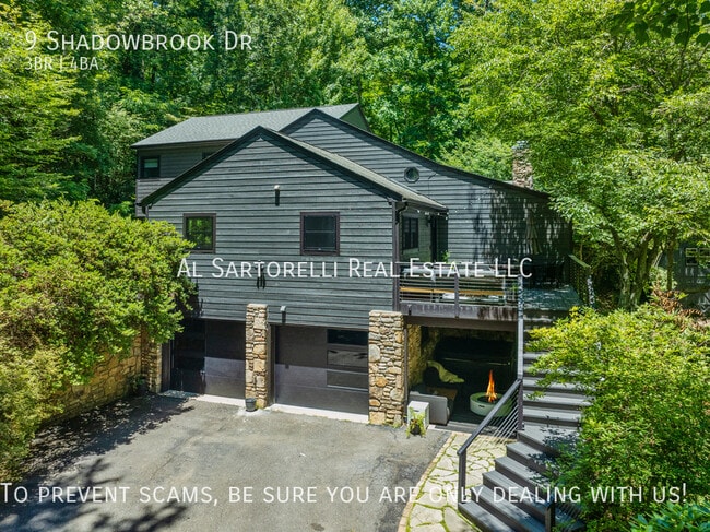 Building Photo - 9 Shadowbrook Dr