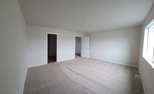 Building Photo - *$500 Off First Months Rent* Brand-New 3-B...