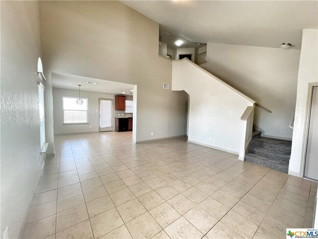 Building Photo - 725 Wolfeton Way