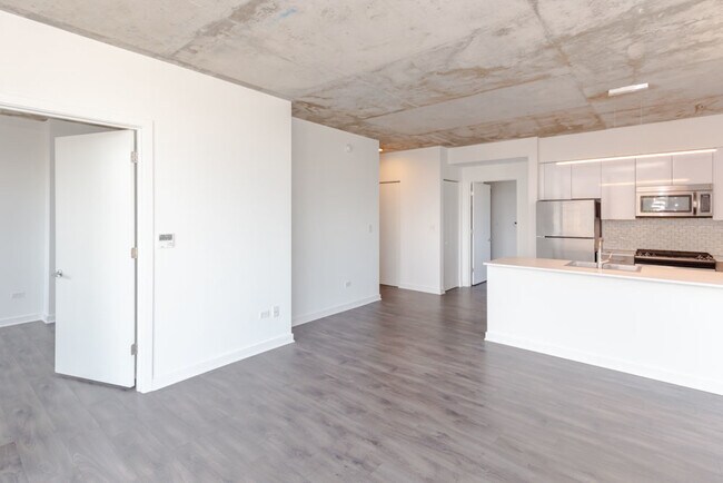Foto del edificio - 1714 W Roscoe St