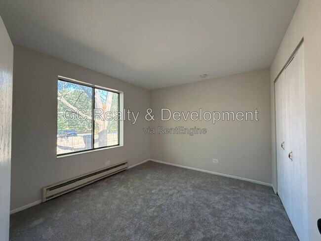 Building Photo - 1319 N Winslowe Dr