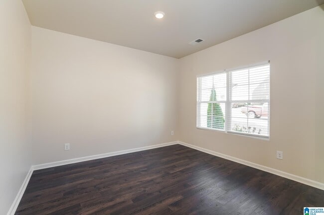 Building Photo - 1448 Archers Cv Wy