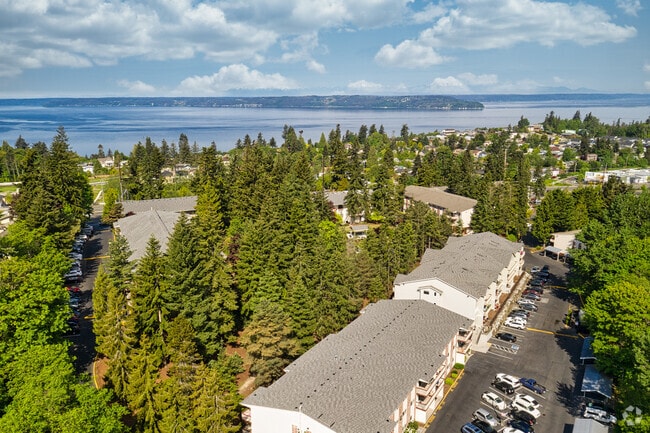 Foto aérea - Crestview West Apartments