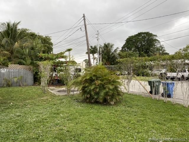 Foto del edificio - 684 NE 37th St