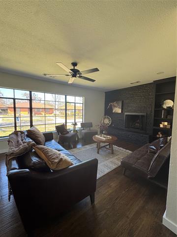 Foto del edificio - 2622 Wynnewood Dr