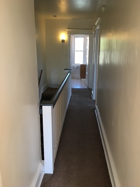 Hall to LR - 359 W Chester Pike