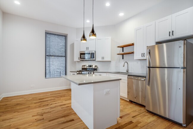 Foto del edificio - 5407 S Harper Ave