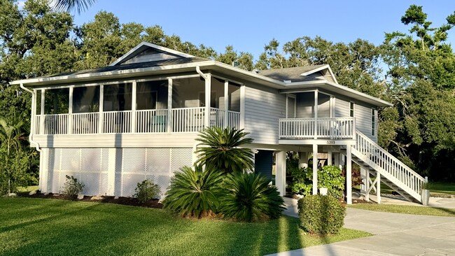 Building Photo - 5203 15th St W