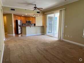 Building Photo - 520 Lunalilo Home Rd