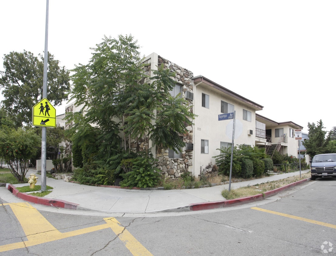 5902 Tujunga Ave, North Hollywood, CA 91601 Apartments in North Hollywood, CA