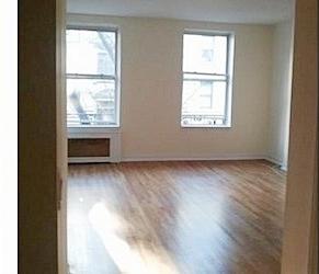 Building Photo - 230 W 107th St