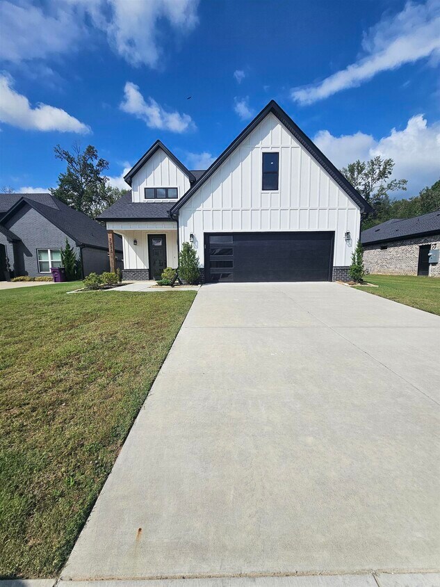 Foto principal - 7233 Havenwood Dr