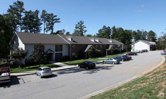 Building Photo - Caveness Farms